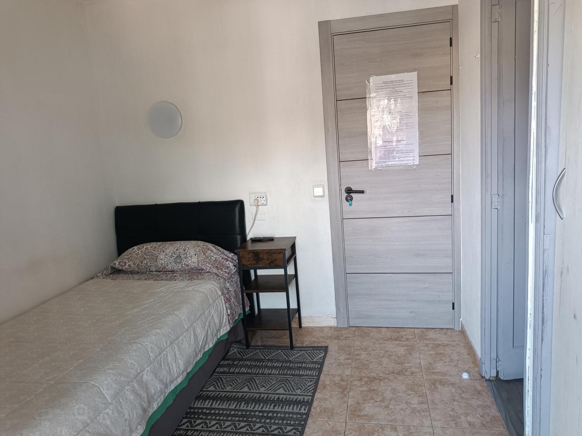Hostal Belgica Palmanova Quarto foto